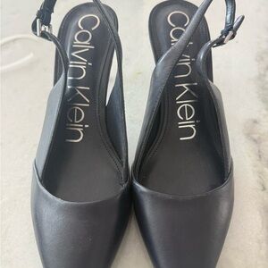 Calvin Klein Navy Slingback heels